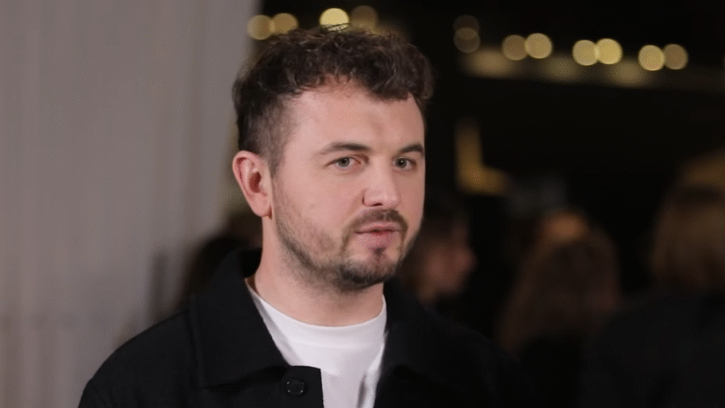 Женя Янович – біографія, творчість та цікаві факти про українського актора женя янович