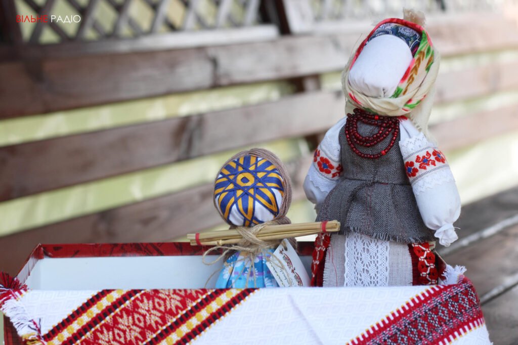 лялька мотанка